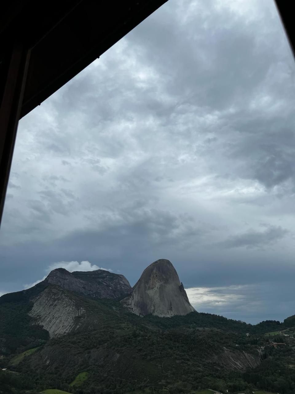 Vista Azul Apart Hotel - Pedra Azul Pinheiros المظهر الخارجي الصورة